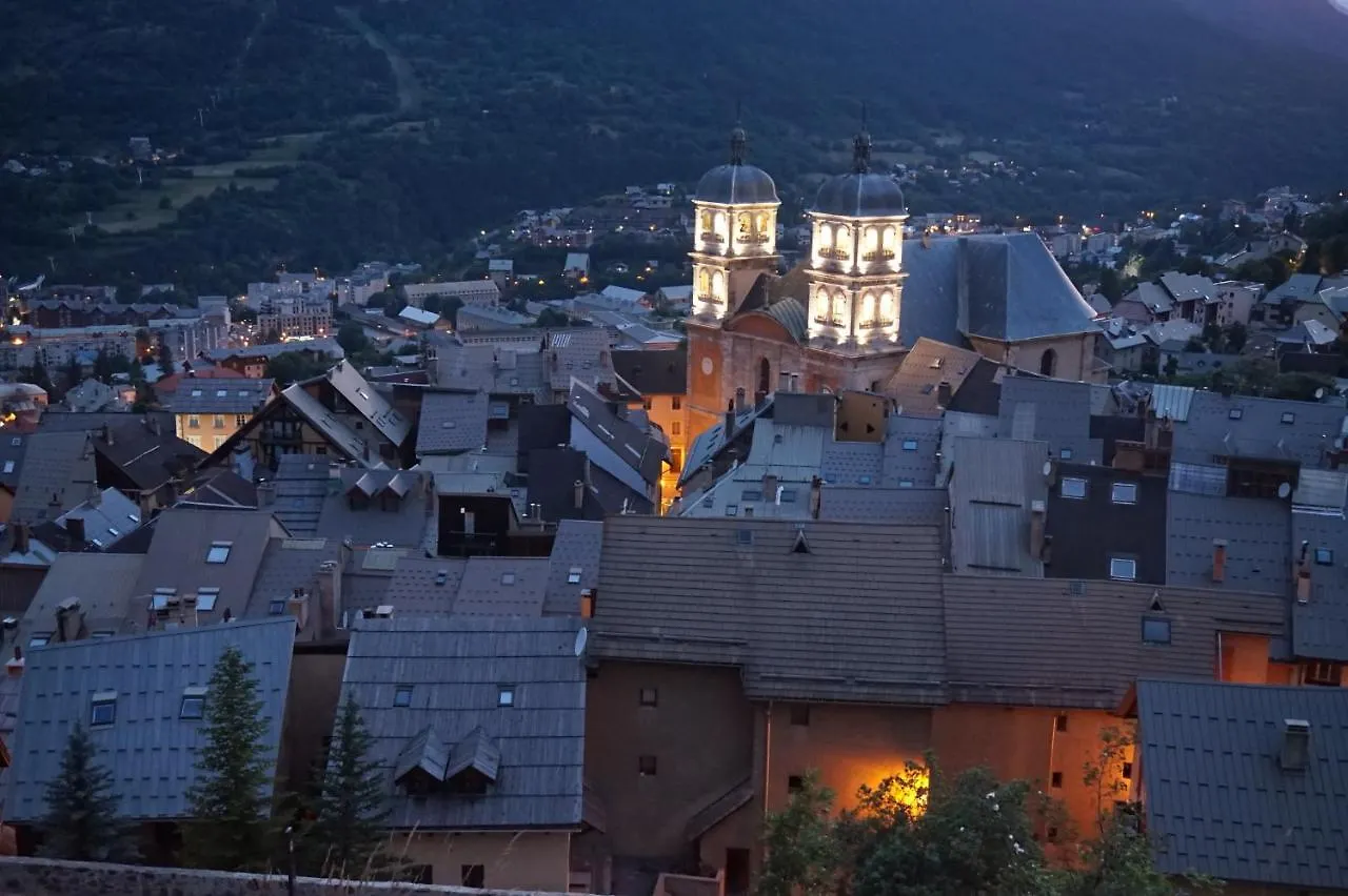 Serre Che Chalet Briancon  0*, Briancon (Hautes-Alpes) France